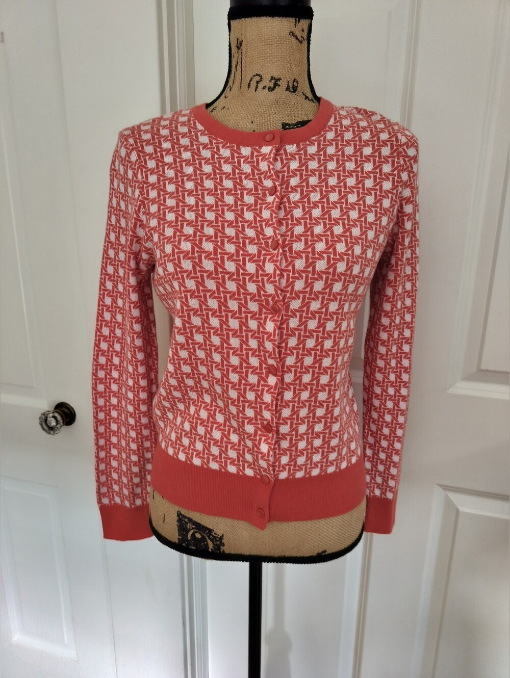 Ann Taylor Coral and White Patterned Crewneck Cardigan